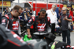 Ross Brawn, Formel-1-Motorsportchef, Günther Steiner, Haas-Teamchef