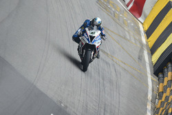 Ian Hutchinson, BMW