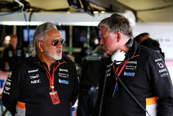 Dr. Vijay Mallya, propriétaire du Sahara Force India Team, Otmar Szafnauer, PDG du Sahara Force India F1 Team