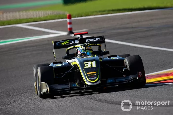 Logan Sargeant, Carlin Buzz Racing