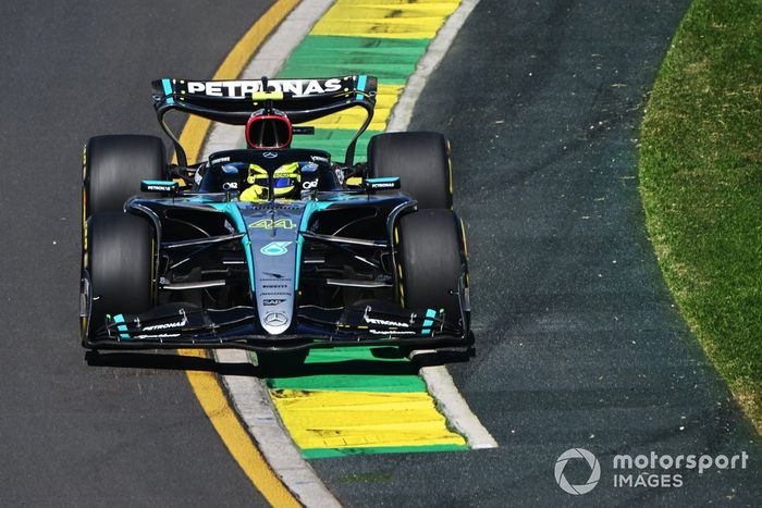 Lewis Hamilton, Mercedes F1 W15