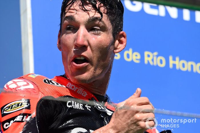 Podio: ganador Aleix Espargaró, Aprilia Racing Team