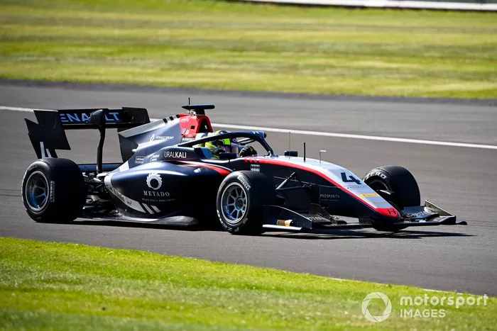 Max Fewtrell, Hitech Grand Prix 
