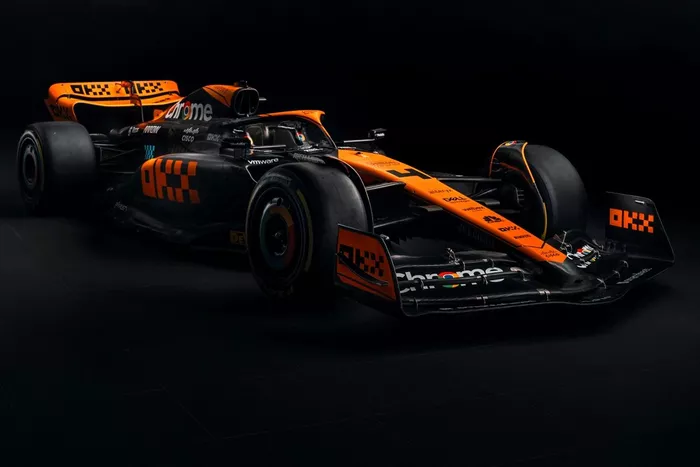 McLaren MCL60 librea especial, GP Singapur/Japón