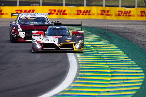 #20 BMW M Team WRT BMW M Hybrid V8: Rene Rast, Marco Wittmann, Sheldon van der Linde
