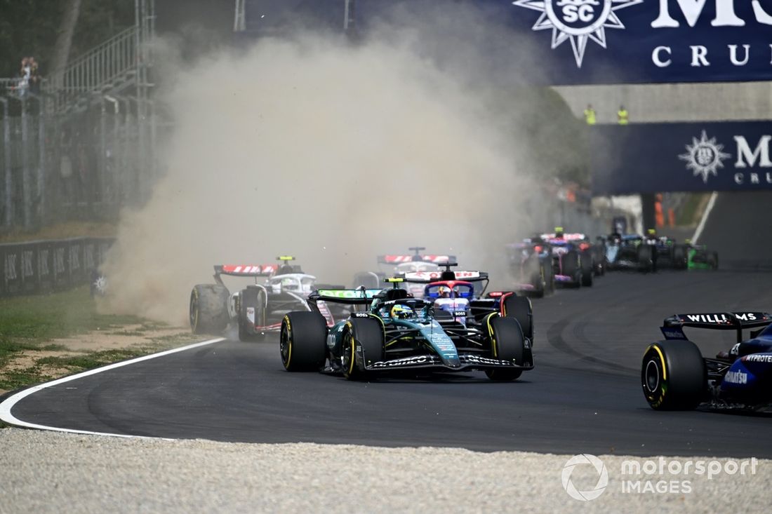 Fernando Alonso, Aston Martin AMR24 