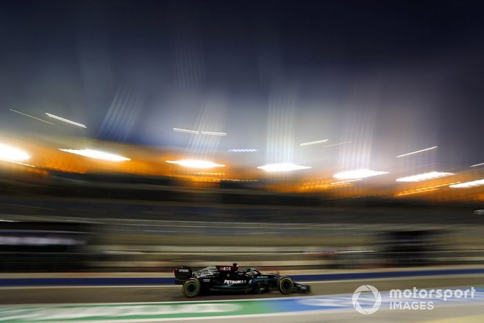 Lewis Hamilton, Mercedes W12