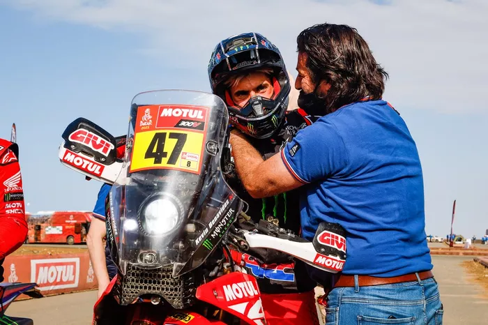 #47 Monster Energy Honda Team: Kevin Benavides, David Castera, director del Dakar