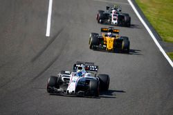 Felipe Massa, Williams FW40, Nico Hulkenberg, Renault Sport F1 Team RS17, Kevin Magnussen, Haas F1 T