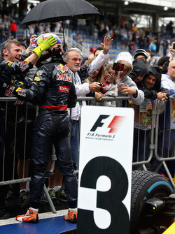 Max Verstappen, Red Bull Racing RB12 viert de derde plaats