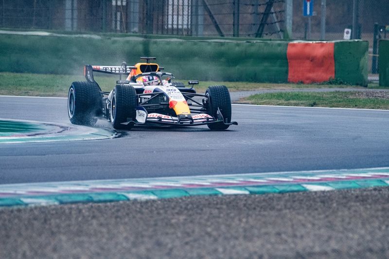 Liam Lawson, Racing Bulls