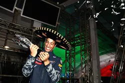 Podio: tercer lugar Daniel Ricciardo, Red Bull Racing