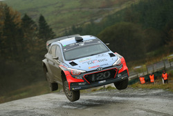 Тьєррі Ньовілль, Ніколя Жільсуль, Hyundai i20 WRC, Hyundai Motorsport