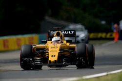 Kevin Magnussen, Renault Sport F1 Team RS16