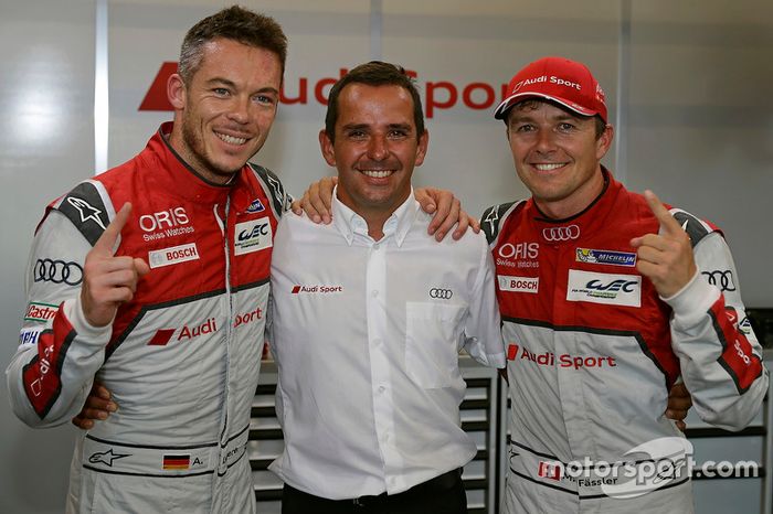 Ganadores de la pole #7 Audi Sport Team Joest Audi R18: Marcel Fässler, Andre Lotterer, Benoit Tréluyer