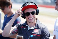 Santino Ferrucci, Trident