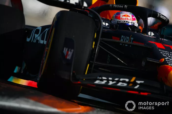 Sergio Pérez, Red Bull Racing RB18