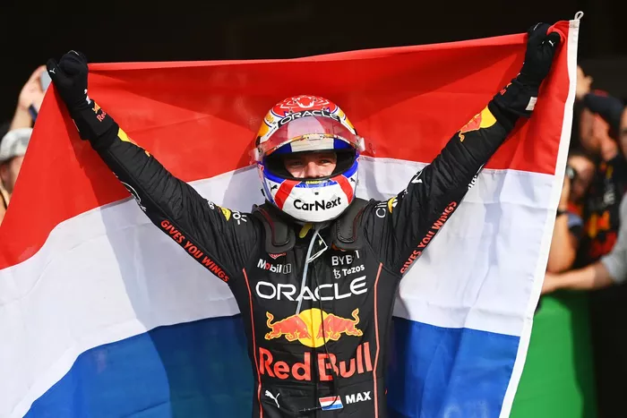 Max Verstappen, Red Bull Racing: 10 puan