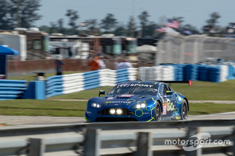 #90 TF Sport Aston Martin Vantage: Salih Yoluc, Jonathan Adam, Charles Eastwood