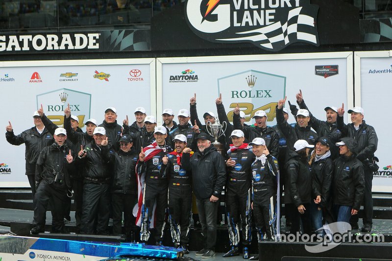 Race Winners #10 Konica Minolta Cadillac DPi-V.R.: Renger Van Der Zande, Jordan Taylor, Fernando Alonso, Kamui Kobayashi