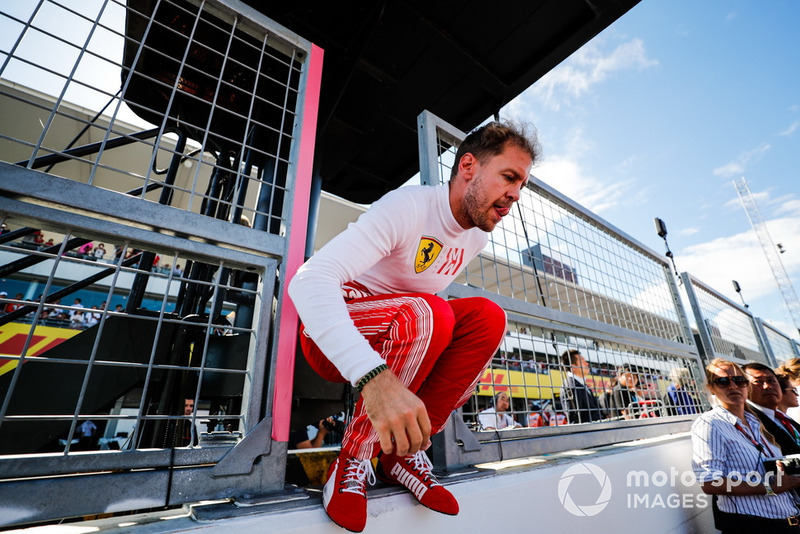 Sebastian Vettel - Ferrari: - 5 puan