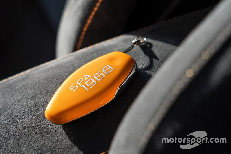 McLaren 720S Spa 68, ключ запалювання
