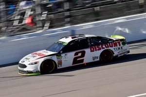 Brad Keselowski, Team Penske, Ford Fusion Discount Tire