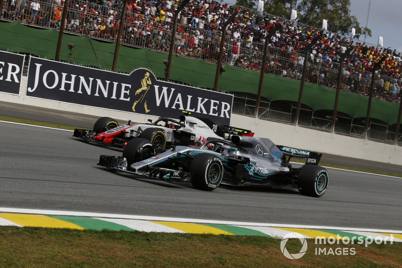 Кевін Магнуссен, Haas F1 Team VF-18, Валттері Боттас, Mercedes AMG F1 W0