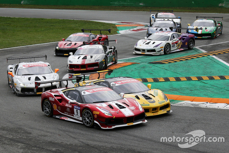 #92 Ferrari 488, Baron Motorsport: Sam Smeeth