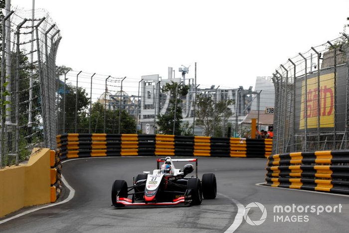 Sophia Flörsch, Van Amersfoort Racing