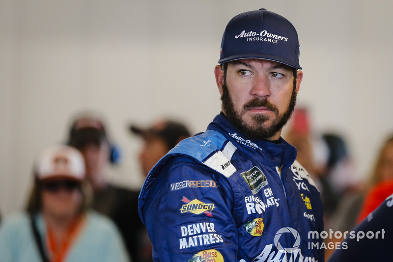Martin Truex Jr., Furniture Row Racing, Toyota Camry Auto-Owners Insurance