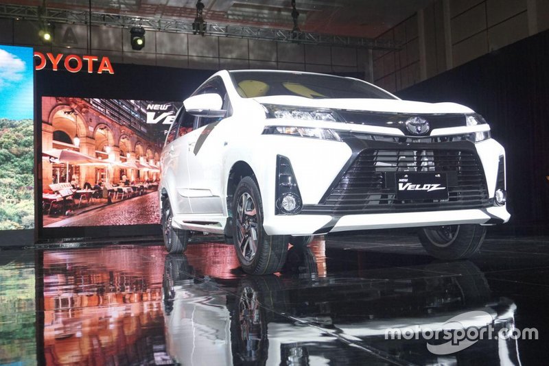 Toyota New Veloz