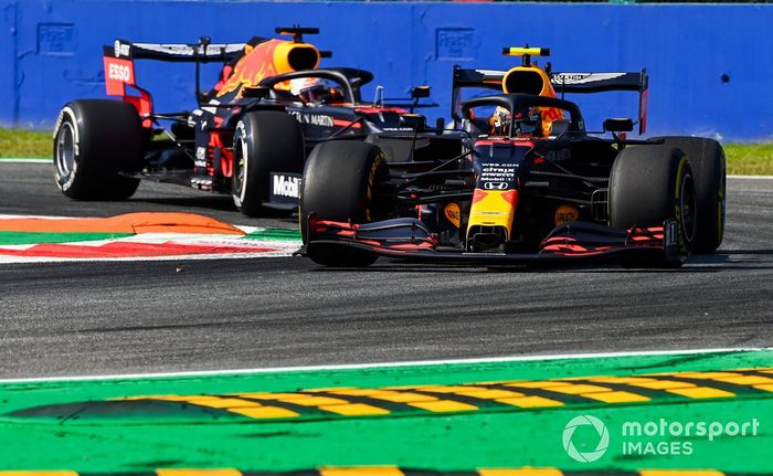 Alex Albon, Red Bull Racing RB16, Max Verstappen, Red Bull Racing RB16