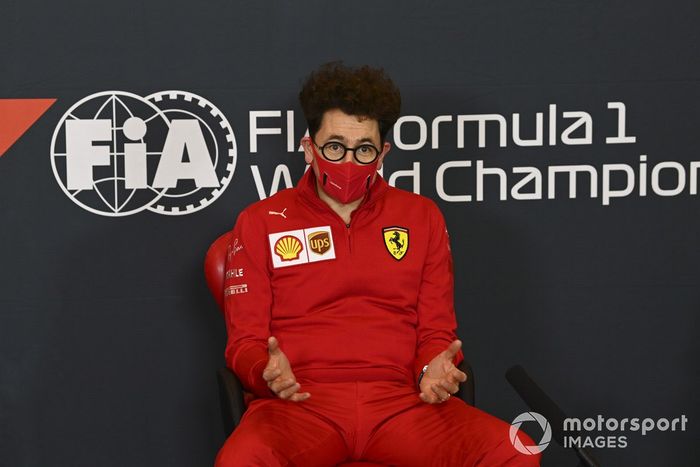 Mattia Binotto, director del equipo Ferrari, en la conferencia de prensa