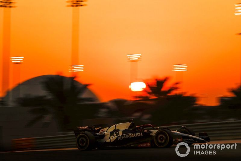 Nyck de Vries, AlphaTauri AT04