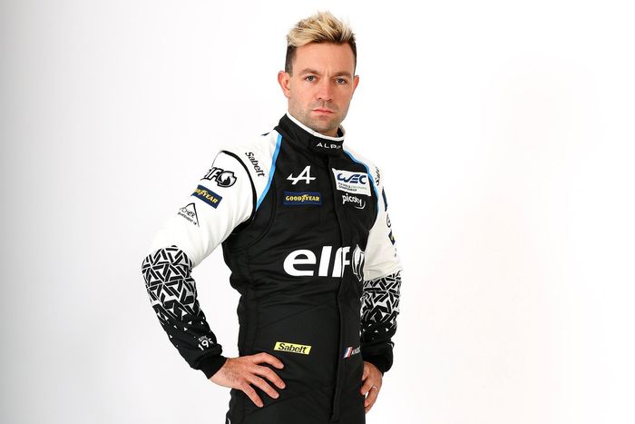 #36 Alpine A470 -  Gibson: Matthieu Vaxiviere