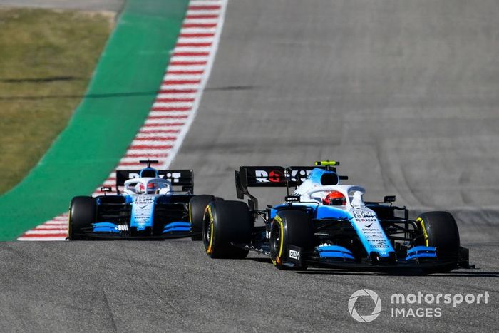 Robert Kubica, Williams FW42, George Russell, Williams Racing FW42