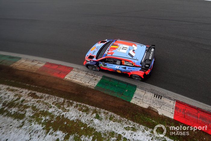 Thierry Neuville, Nicolas Gilsoul, Hyundai Motorsport Hyundai i20 Coupe WRC