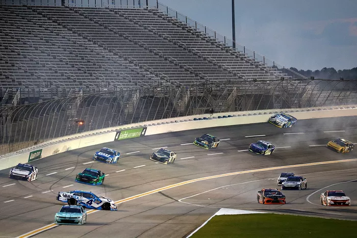 Josh Williams, Kaulig Racing Chevrolet, Parker Retzlaff, Alpha Prime Racing Chevrolet