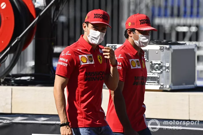 Charles Leclerc, Ferrari, y Carlos Sainz Jr., Ferrari