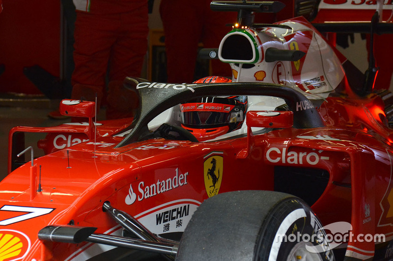 Kimi Raikkonen, Ferrari SF16-H with the F1 Halo cockpit system