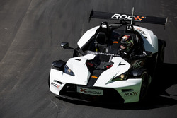 Pascal Wehrlein pilote la KTM X-Bow Comp R