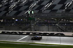 #10 Wayne Taylor Racing Cadillac DPi: Рікі Тейлор, Джордан Тейлор, Макс Анджелеллі, Джефф Гордон