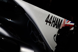 Прізвище Льюіса Хемілтона на Mercedes AMG F1 W08