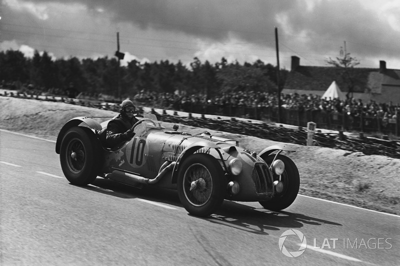 Pierre Levegh (1950-1951)
