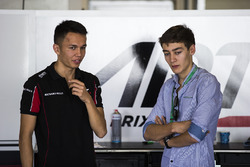 Alexander Albon, ART Grand Prix con George Russell (GBR