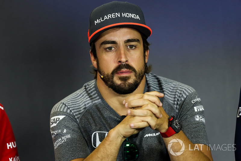 Fernando Alonso, McLaren en la conferencia de prensa