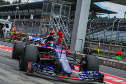 Даниил Квят, Scuderia Toro Rosso STR12