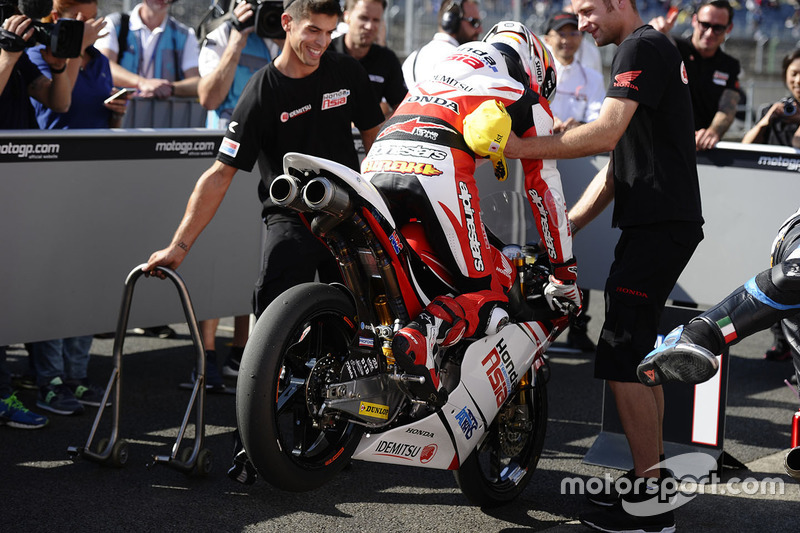 Ganador de la pole Hiroki Ono, Honda Team Asia
