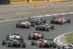 Partenza: David Beckmann, kfzteile24 Mücke Motorsport Dallara F312 - Mercedes-Benz